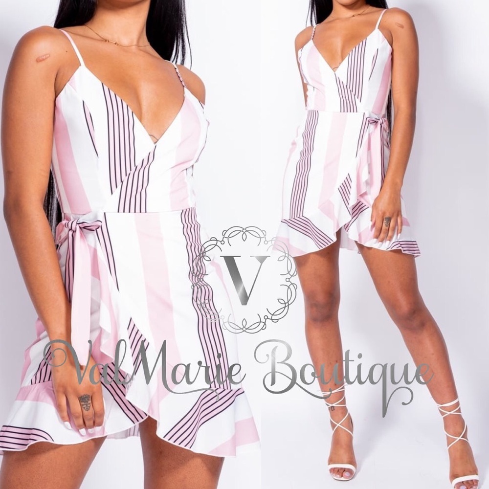 NWT Striped Mini wedding guest cocktail Dress size 6